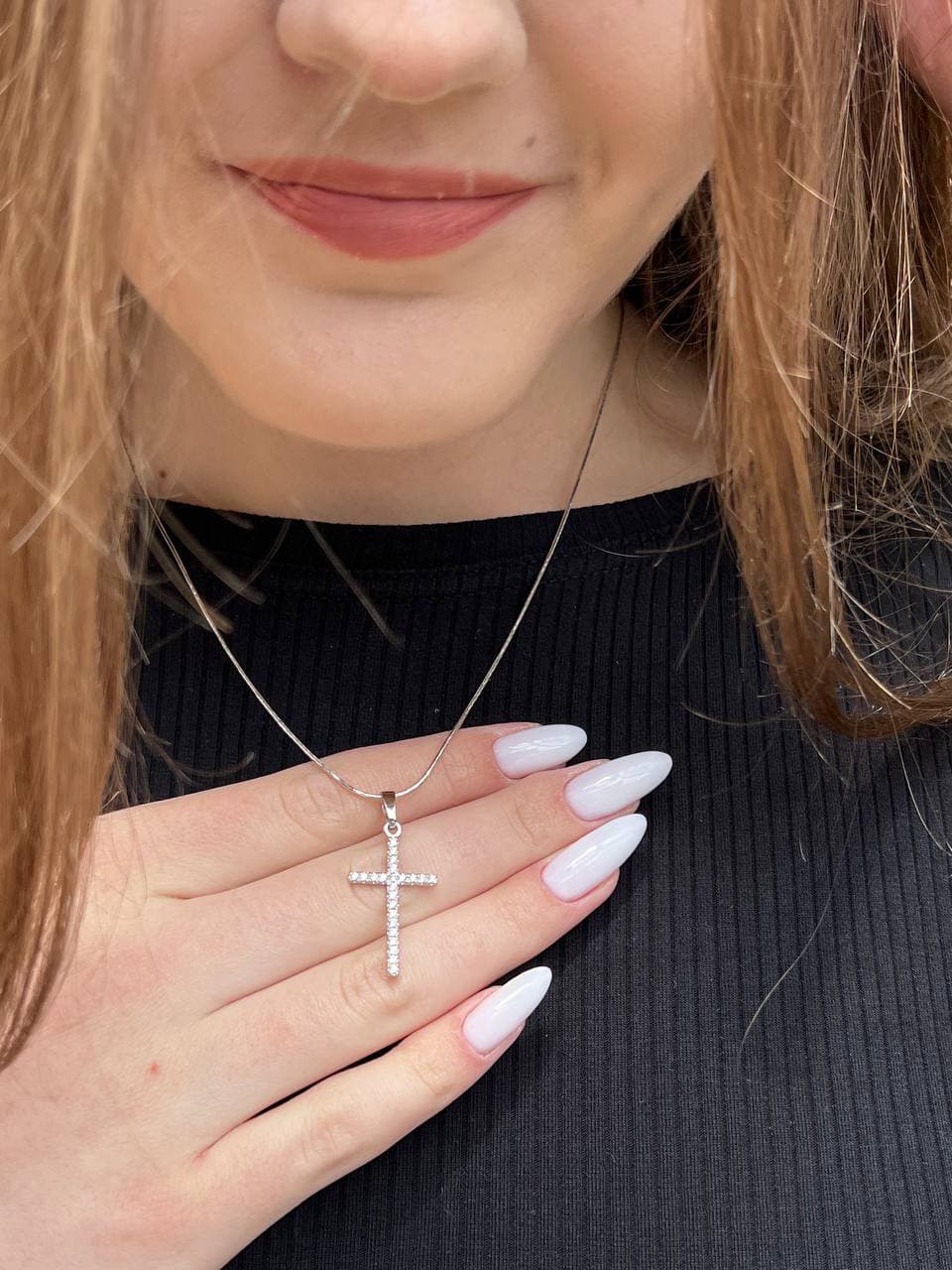 Хрестик з куб. цирконами з білого золота 265-0904