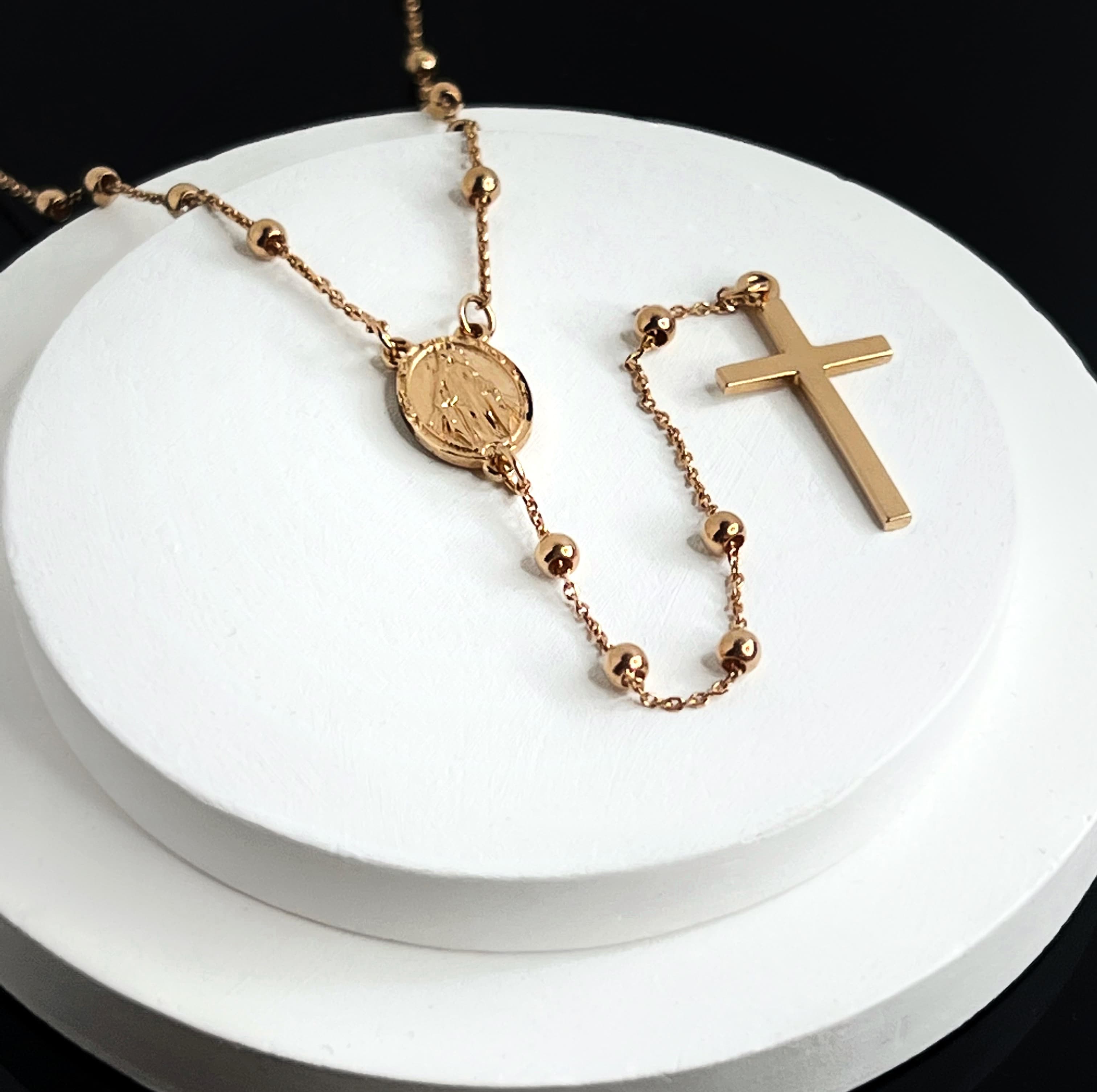 Вервиця з червоного золота 105-0706