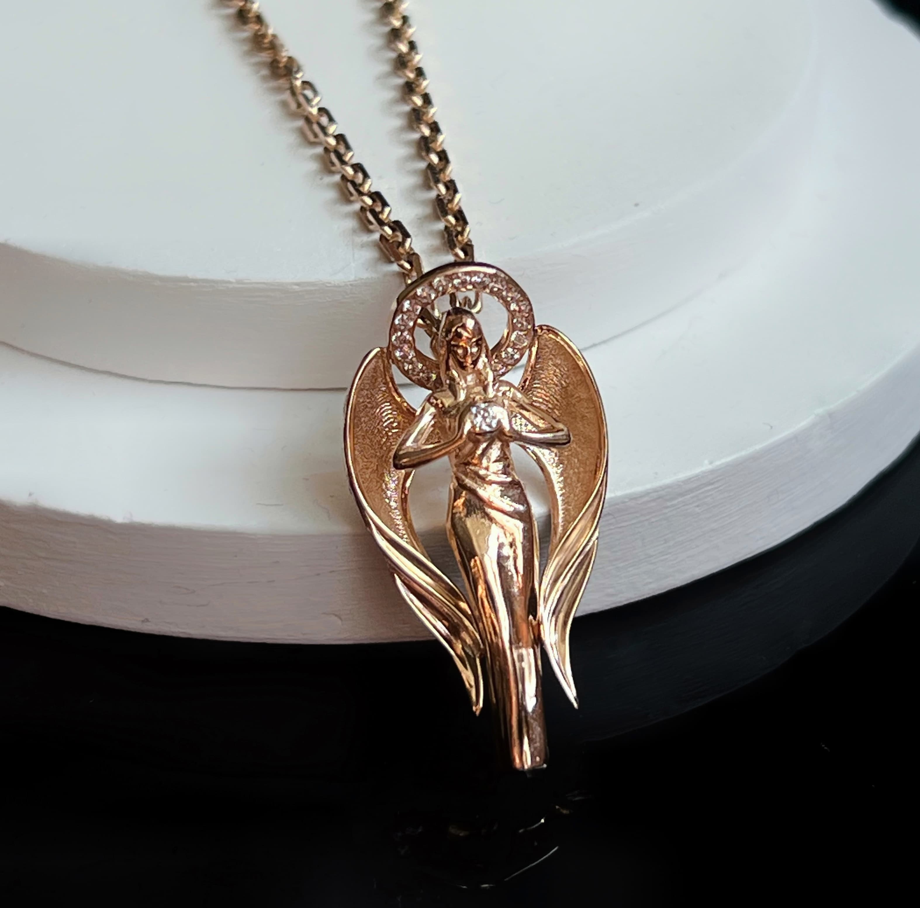 Півіска "Ангел" з червоного золота 165-0750,02