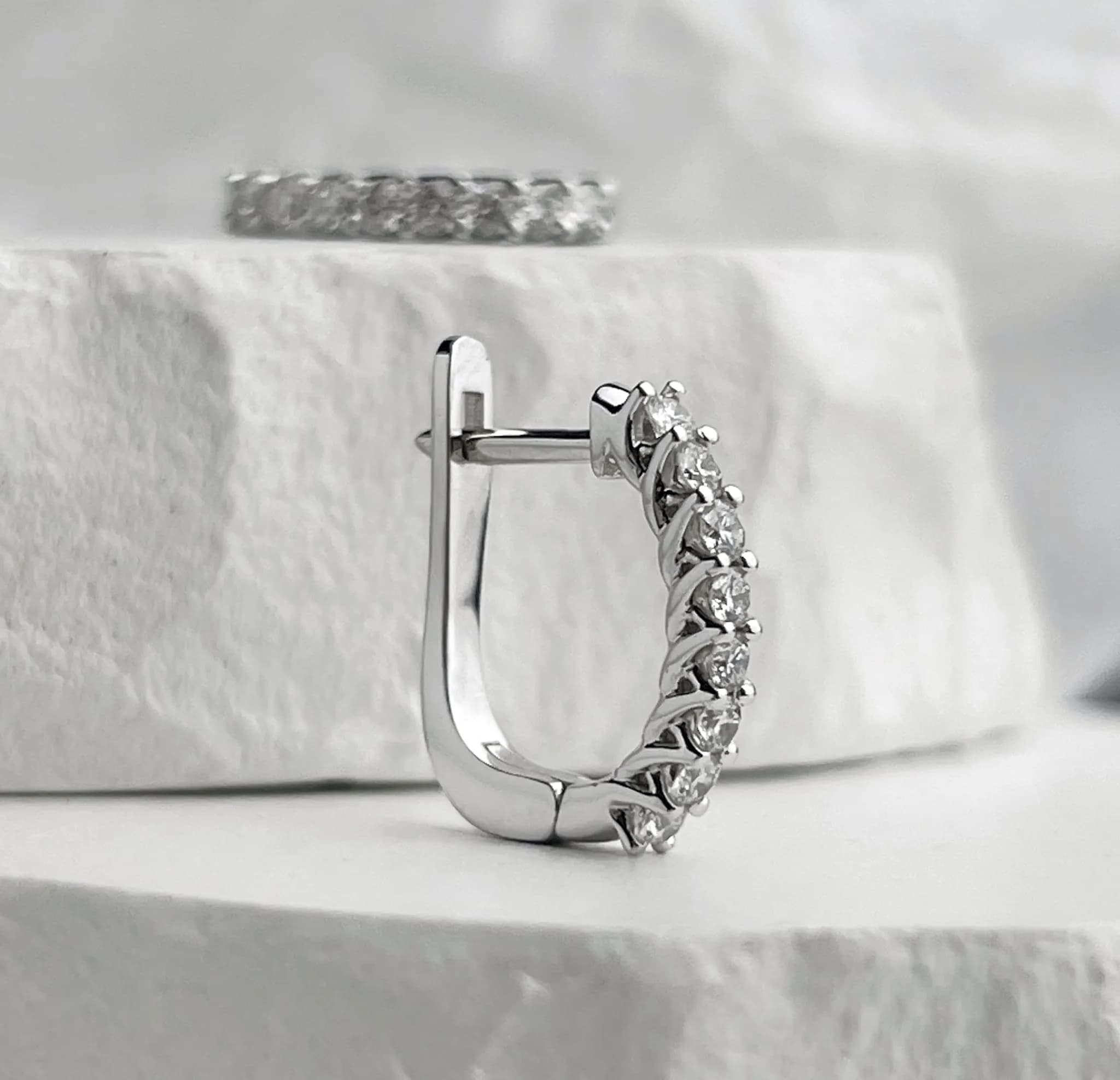 Сережки з діамантами з білого золота Wave E22 2,0mm, фото 2